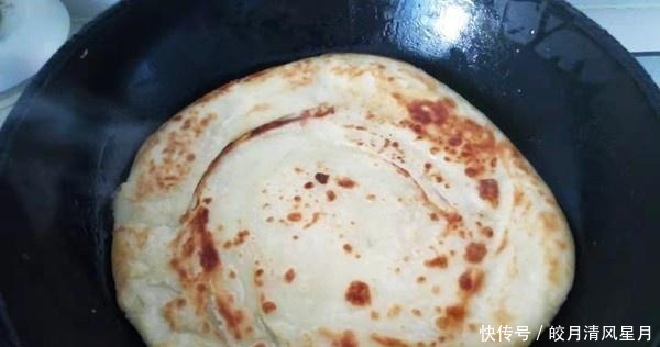 这早餐是我儿子喜欢的,外面很脆,里面很嫩,他是补钙和健康,3