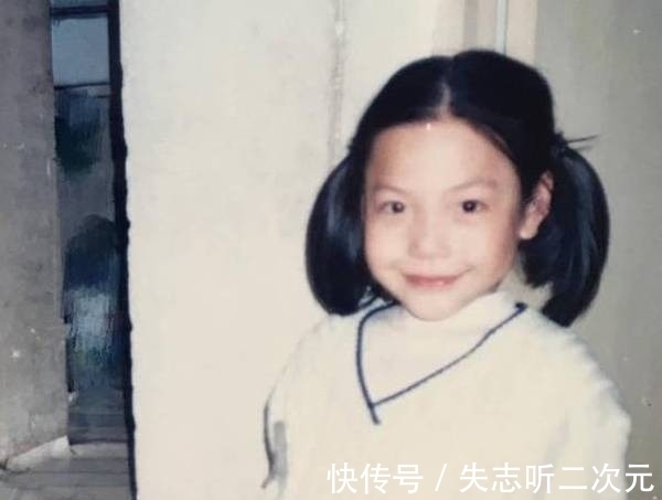 困局|“巨星”吴莫愁困局:从红极一时到“失业”,一手好牌怎么糊的?