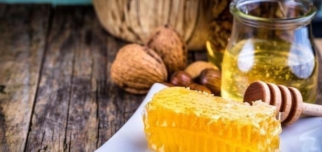 延缓衰老|更年期女性,常吃3种碱性食物,多做锻炼,或能帮助补充雌性激素