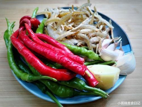 秋天,吃肉不如吃它,少吃猪肉多吃它,比肉营养,鱼干了孩子也爱吃