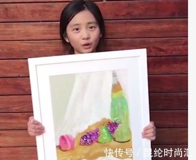 星二代@黄磊女儿的绘画天赋高,获得专业画家称赞,色彩搭配很有艺术感