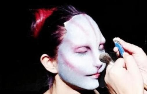 曾在非诚勿扰中,没人敢牵手的“猫脸女嘉宾”,卸妆后原来长这样