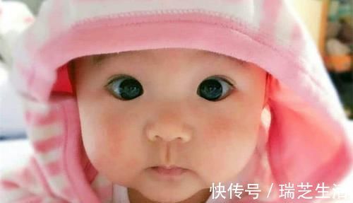 怀孕|为生“大眼宝宝”,怀孕期间狂吃葡萄,孩子出生后宝妈扎心了