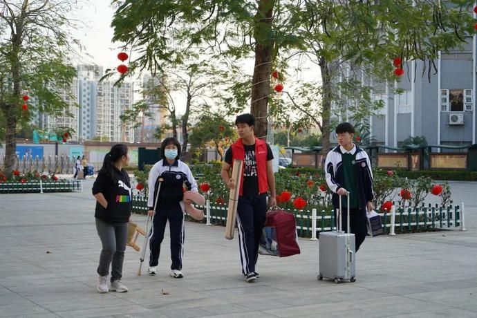 开学季丨春风十里，光高等你——直击光高学子返校精彩时刻！