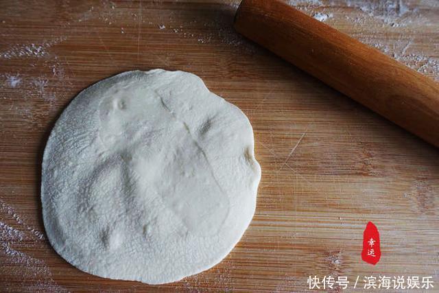 破皮|馅饼这样做才不破皮,皮薄馅足不露馅,原来和面也有小技巧