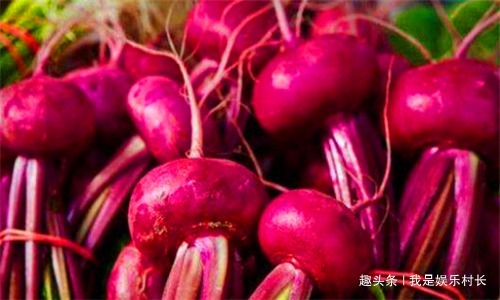 毒素|会吃的人最健康,不妨多吃3种食物,排除毒素,净化血液