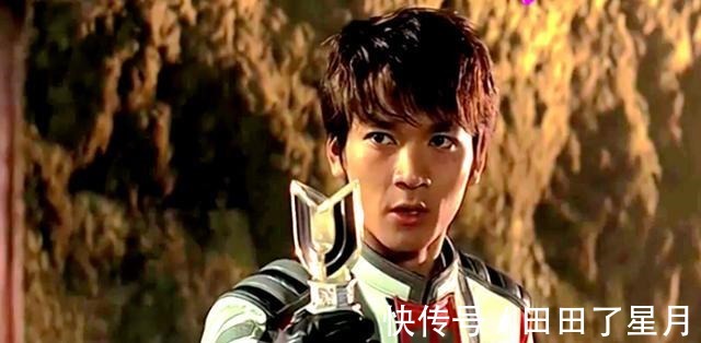 泽塔|5岁重病男孩想见奥特曼,赛罗亲自登门拜访,网友说要相信光!