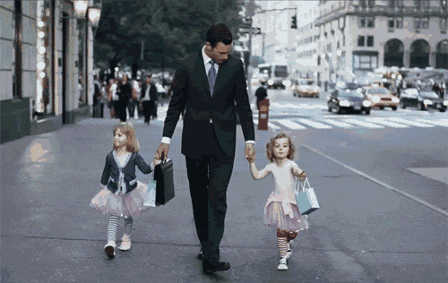 成绩|教育中比成绩更重要的三件事情,很多父母却从不教孩子!