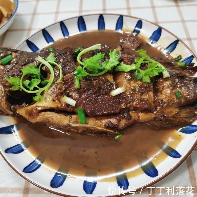 桂鱼|红烧桂鱼,鱼肉鲜嫩,十分下饭