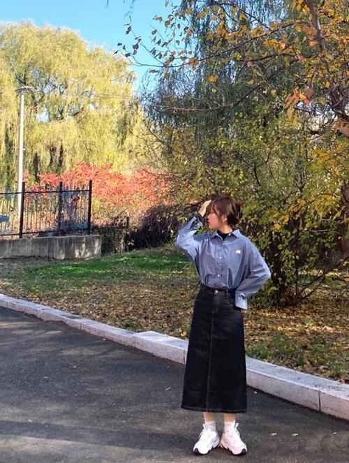 毛衣穿搭不臃肿的搭配技巧都在这儿！照着学穿搭，遮肉显气质