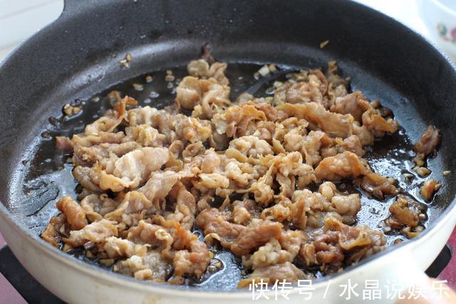 汤匙|在家就能做的韩式料理,饭和菜卷一起,营养丰富又美味,老少皆宜
