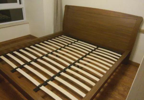 老气|新房交给婆婆装修,一看客厅,我气得大喊一声:土豪啊,心累