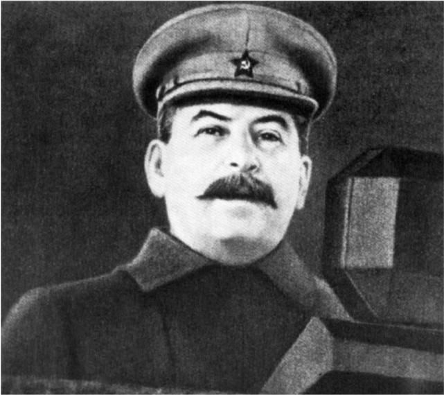 二战|苏军连长拼死下令毁掉斯大林的宝贝，竟在无意中影响了二战走向