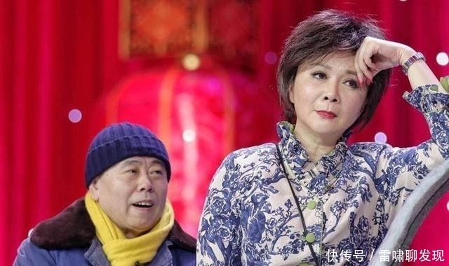 为了美连辨识度都不要了,蔡明笑都不自然了,这样值得吗?