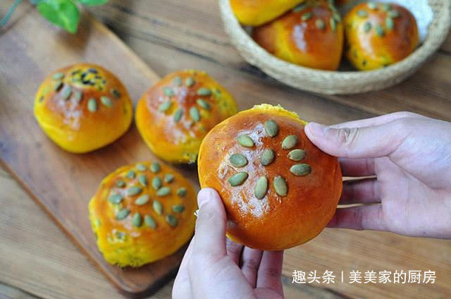 做法|自从学会面包此做法,我家一周做一次,蓬松柔软还拉丝,太好吃了