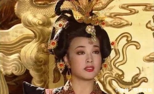 神魂颠倒|慈禧年轻照片被现代科技复原,难怪能把咸丰皇帝迷得神魂颠倒