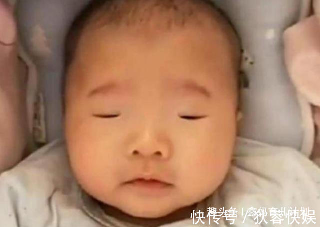 育儿|孩子出生后发现“没眼睛”,爸妈着急送医,医生看后忍不住想笑