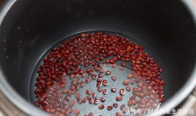 冬天,这豆子别放过,经常吃一些,营养滋润,女性手脚不冰凉