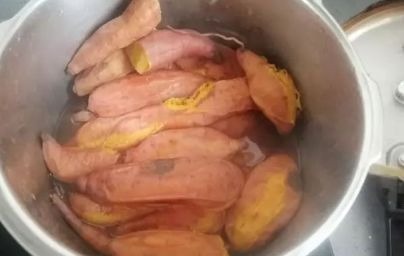 煮红薯时,加水是大错特错教你一招,个个流油,比烤的还香甜