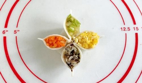 创意四喜蒸饺,寓意好,年夜饭上少不了它