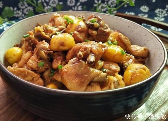 教大家在家做板栗焖鸡,鸡肉软烂,美味又营养,做一锅不够吃!
