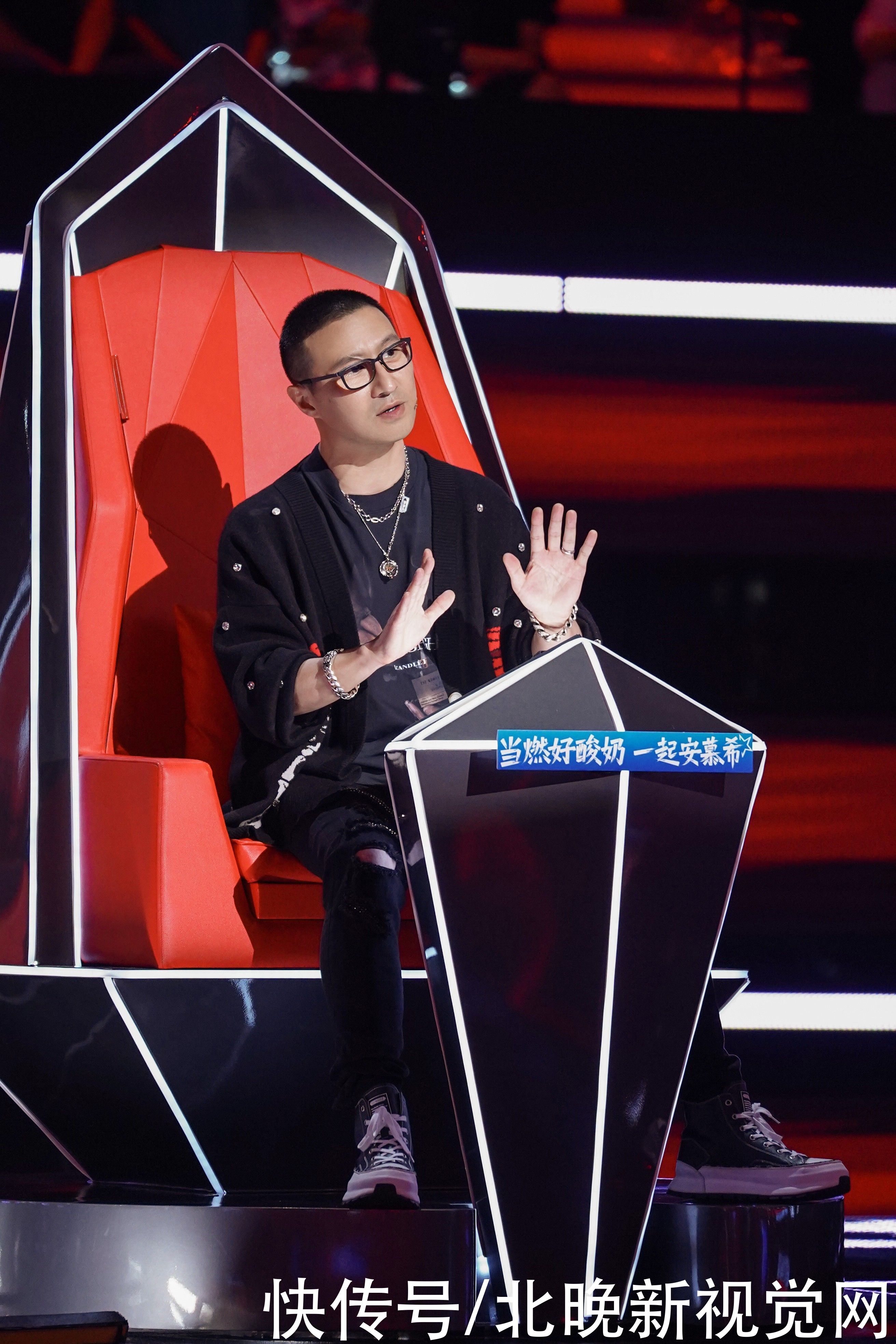 情懷|《中國(guó)好聲音》十周年，情懷之外還需實(shí)力回歸