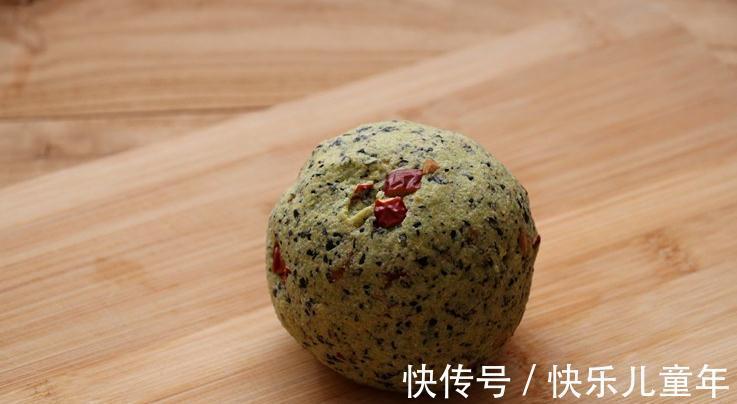 碱性食物|冬天要常吃黑豆,教你简单做法,做一次够吃半个月,随吃随取