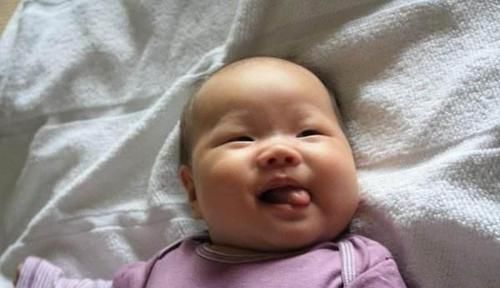 宝宝|新生儿越早出现这样的行为,说明越聪明,快观察下你家宝宝有没有