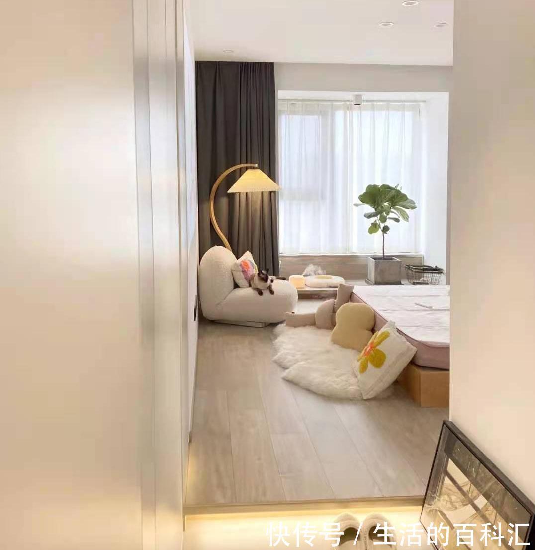 书房|不浪费5m2的阳台空间，建议少花钱，“穷装”更漂亮、更实用