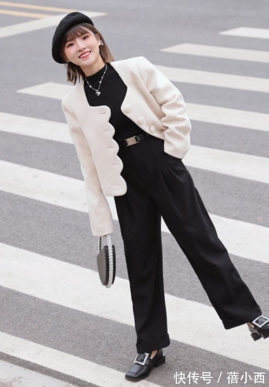 百搭|老爹鞋过时了,有气质的女人都必备“乐福鞋”,简约、百搭还耐穿