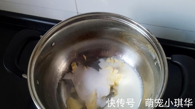 这款小零食最近火了,香香脆脆,甜而不腻,做法竟如此简单