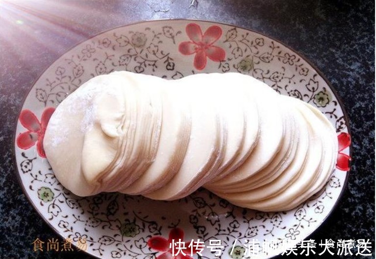家人百吃不厌的饺子做法，原汤化原食营养丰富，美味顺滑不上火
