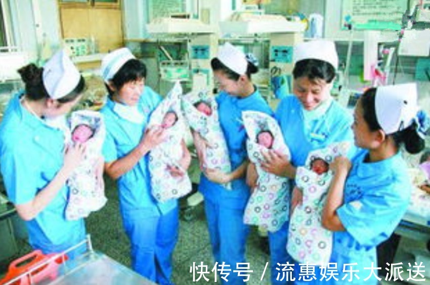 老五|产妇一口气生下五胞胎,看到最后一个娃的性别,护士老五真有福