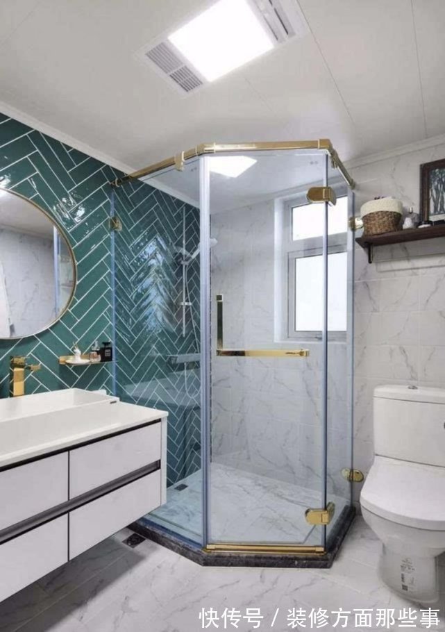 壁龛|125平现代风三居室,拿黑色壁龛充当餐边柜,实用大气