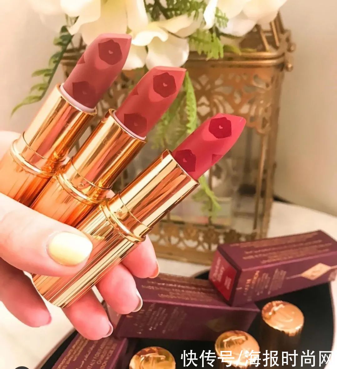 今天美容编辑教大家：如何用穿搭的思路学化妆（已疯）