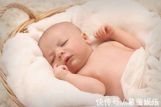 胎儿|产道那么小婴儿是怎么出来的这张图很生动,看完感叹母爱伟大