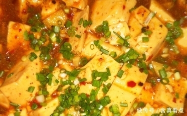 香辣可口,外酥里嫩,小朋友都爱吃,美味无法抗拒,一盘不够吃