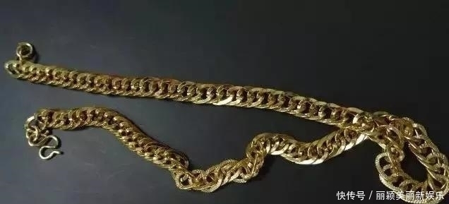 原来小时候糟蹋过那么多宝贝,难怪现在的古董都很贵