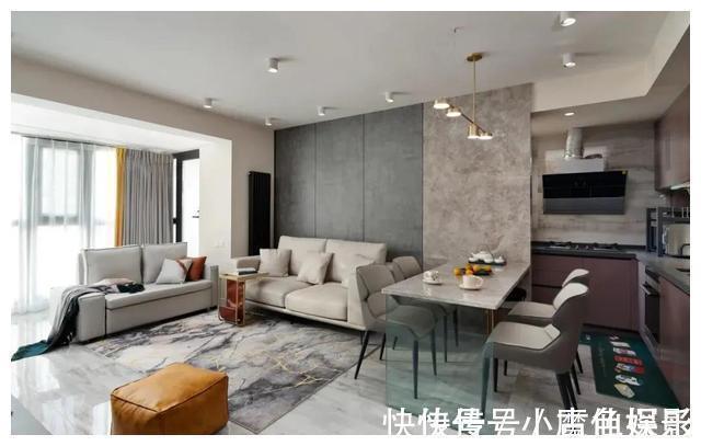 阳台|不敢相信她家只有50㎡!近6米长的阳台,100寸大电视,好羡慕!