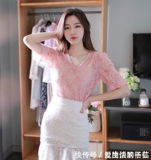 时尚姑娘们 成熟风格短裙穿搭,精致又柔美,展现出优雅自信的美。