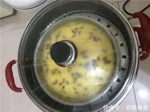低脂|女儿隔几天就馋这蛋糕,无油低脂,不发酵不用烤箱,吃起来软绵绵