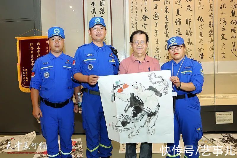 蓝天救援队|孙荣刚师生展滨海圆满收官呈两大看点：书画致敬英雄 收李建华为徒