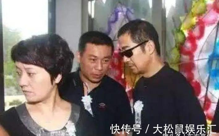 李丁|老艺术家追悼会,好友张国立破口大骂:滚出去,邓超无奈退场