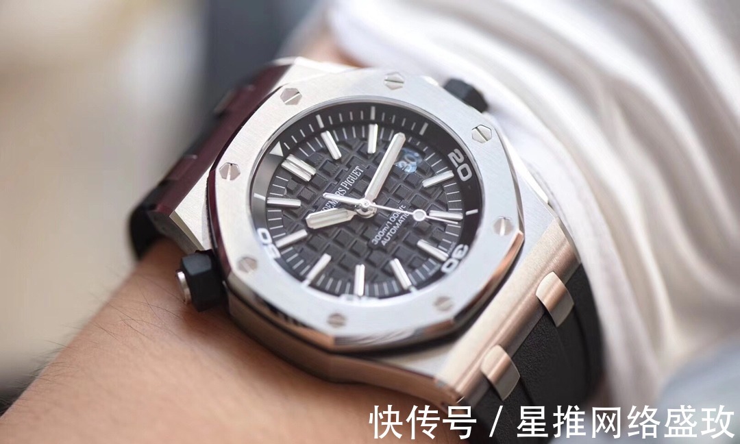潜水表|爱彼皇家橡树离岸型15703腕表，细节讲解