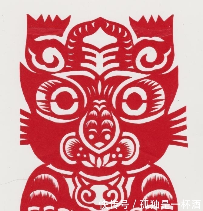 许老师$一本小挂历 浓浓剪纸情