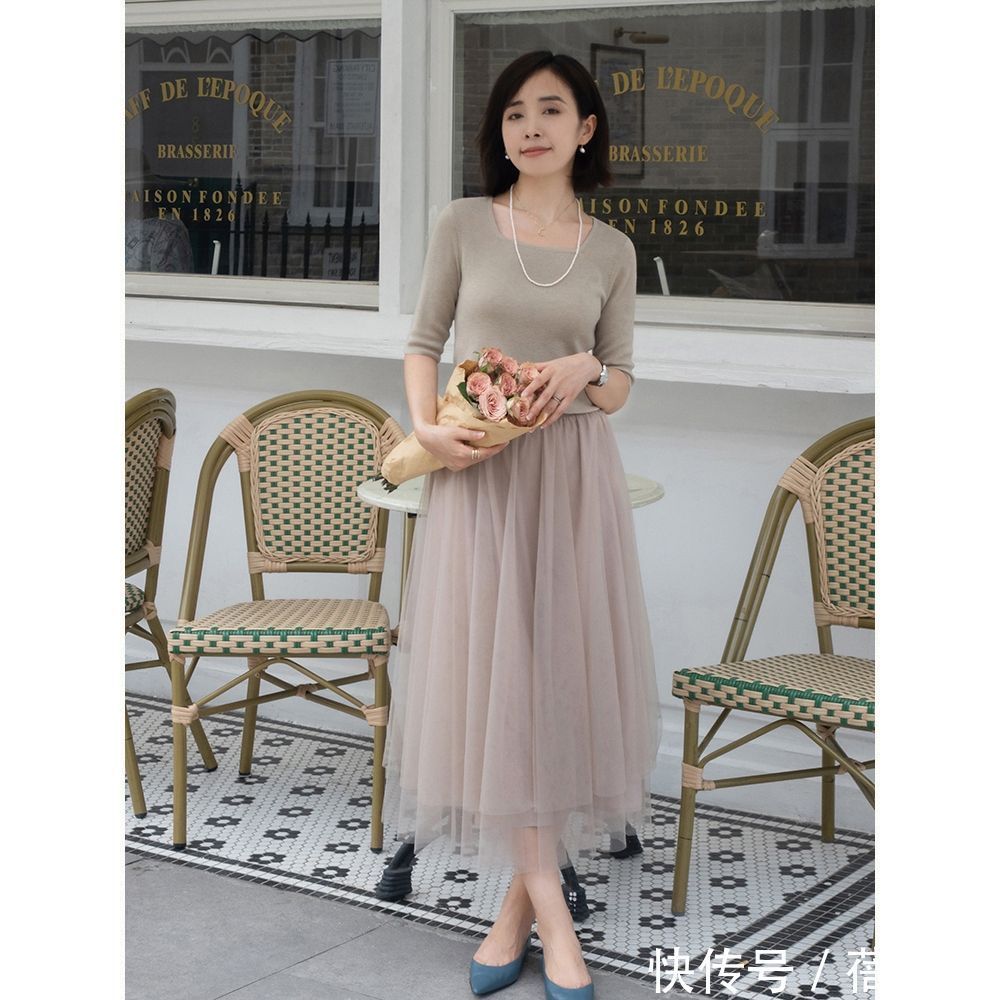 品位|chic!简约!百搭!真正有品位的女人,早秋衣橱里必备“针织衫”