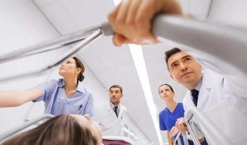 治疗|晚期癌症,该不该做化疗?患者可能会“尝到”3个好处