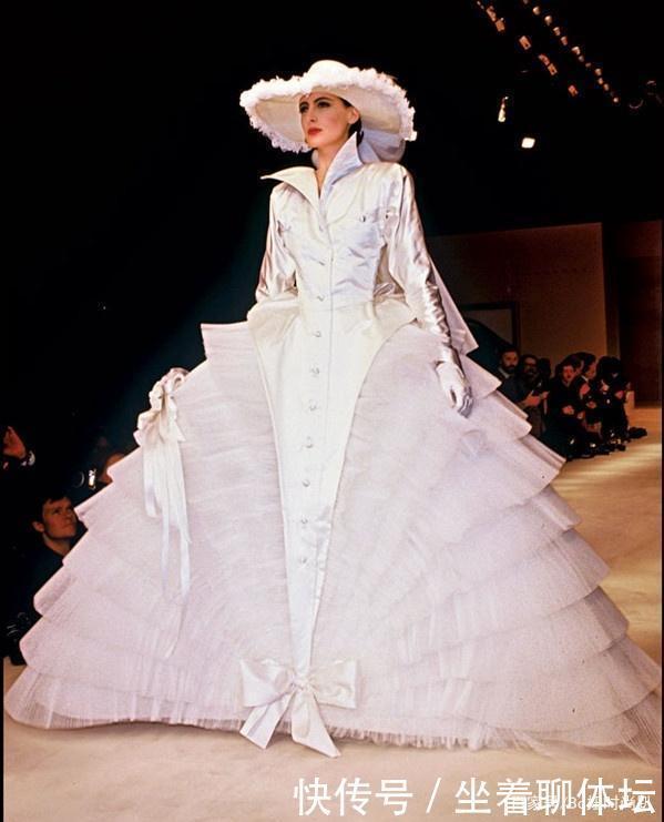 法国传奇超模,出身高贵才华横溢,曾为香奈儿第一御用模特