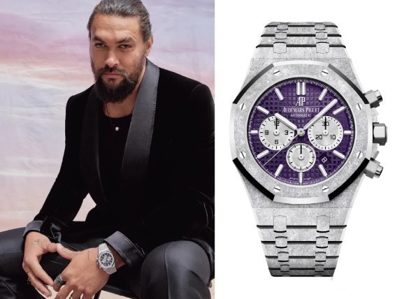 《正义联盟》电影中人物佩戴什么表？