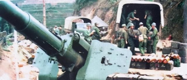 战役|1984年老山战役,师长说愿用2万发炮弹来减少1个战士的伤亡